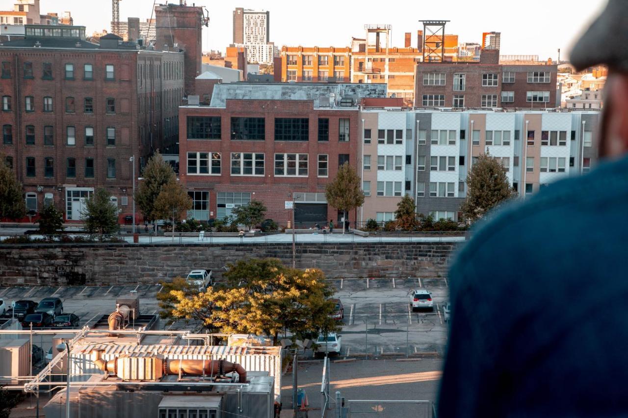 Billy Penn Studio With Outstanding Views, Contactless Check-in